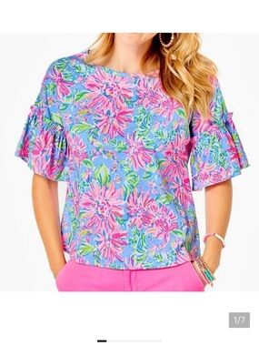 Lilly Pulitzer XL Ziva Top ruffle sleeve Sunrise Bay blue peri